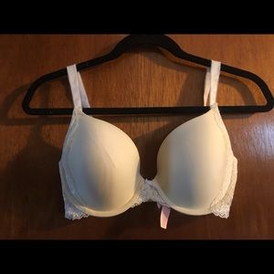 Victoria Secret Bra 32DD